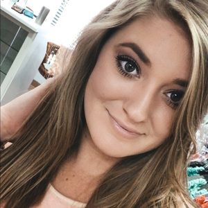 Meet your Posher, Allison